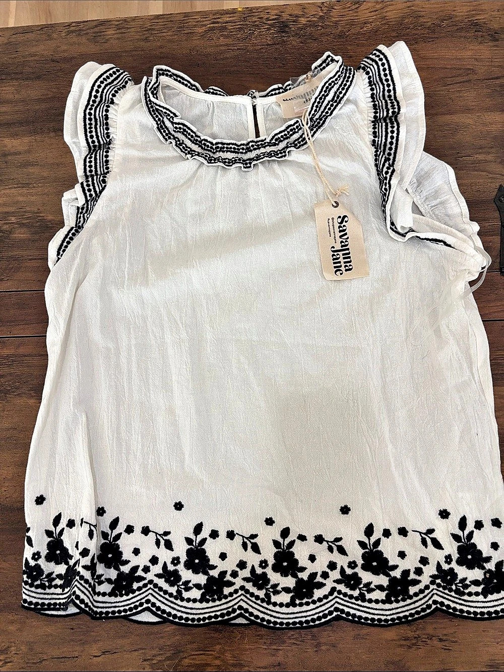 Savannah Jane Girls Floral Embroidered Dress Size Large NWT